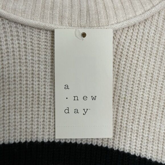 A New Day Pullover Bulky Sweater NWT Cream W/Black Stripe Crew Neck Long Sleeve - Picture 5 of 13